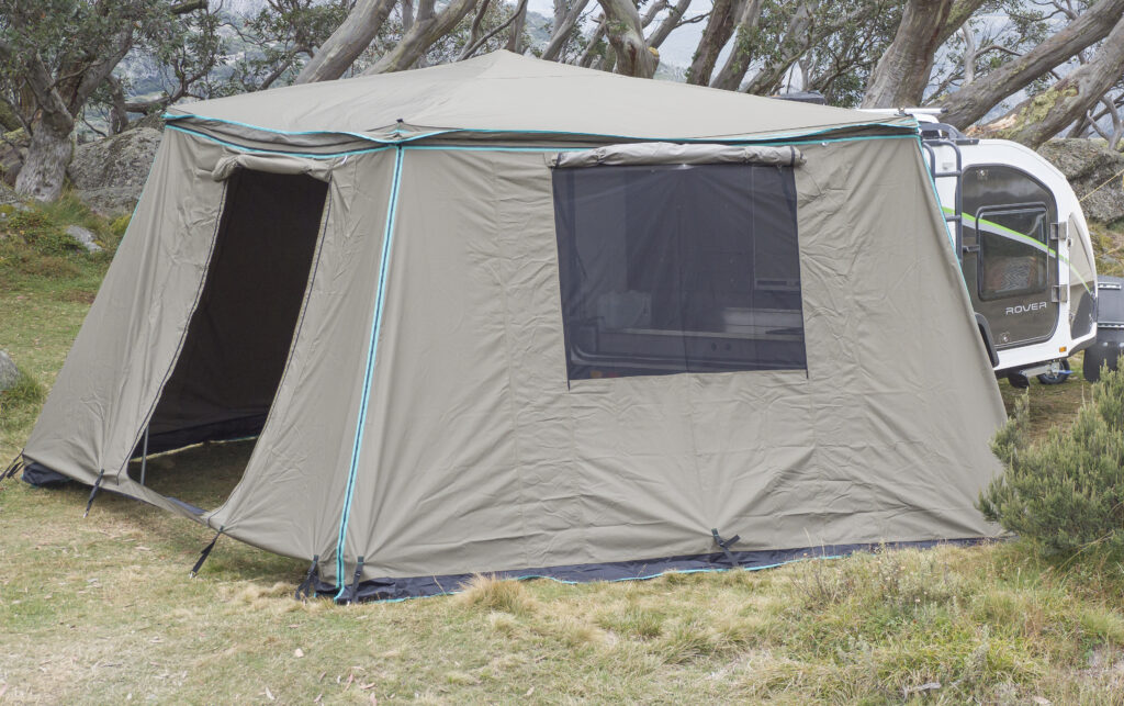 270 degree awning with walls & dome tent
